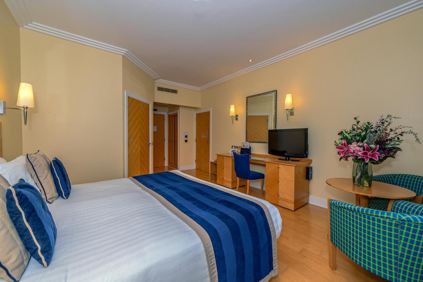 The Bull Hotel; Sure Hotel Collection By Best Western Peterborough Bilik gambar