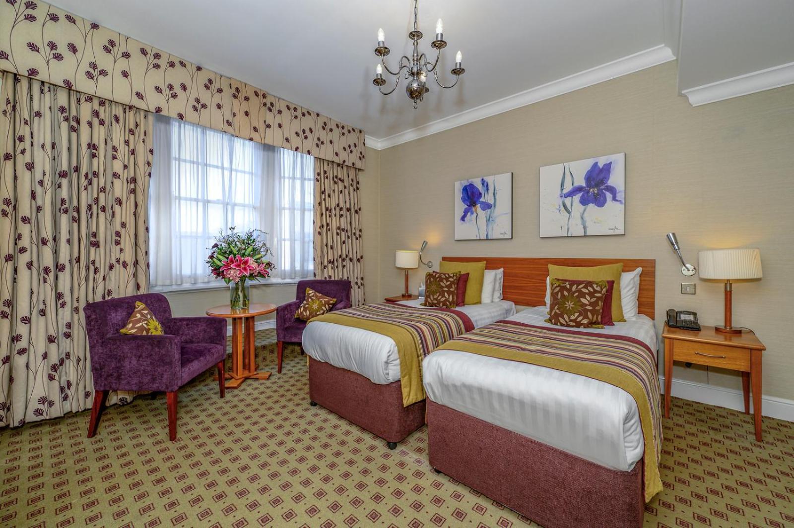 The Bull Hotel; Sure Hotel Collection By Best Western Peterborough Luaran gambar